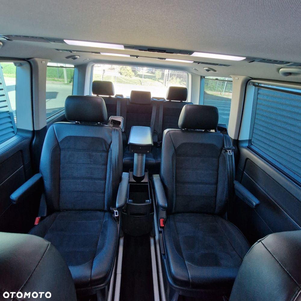 Volkswagen Multivan - 17