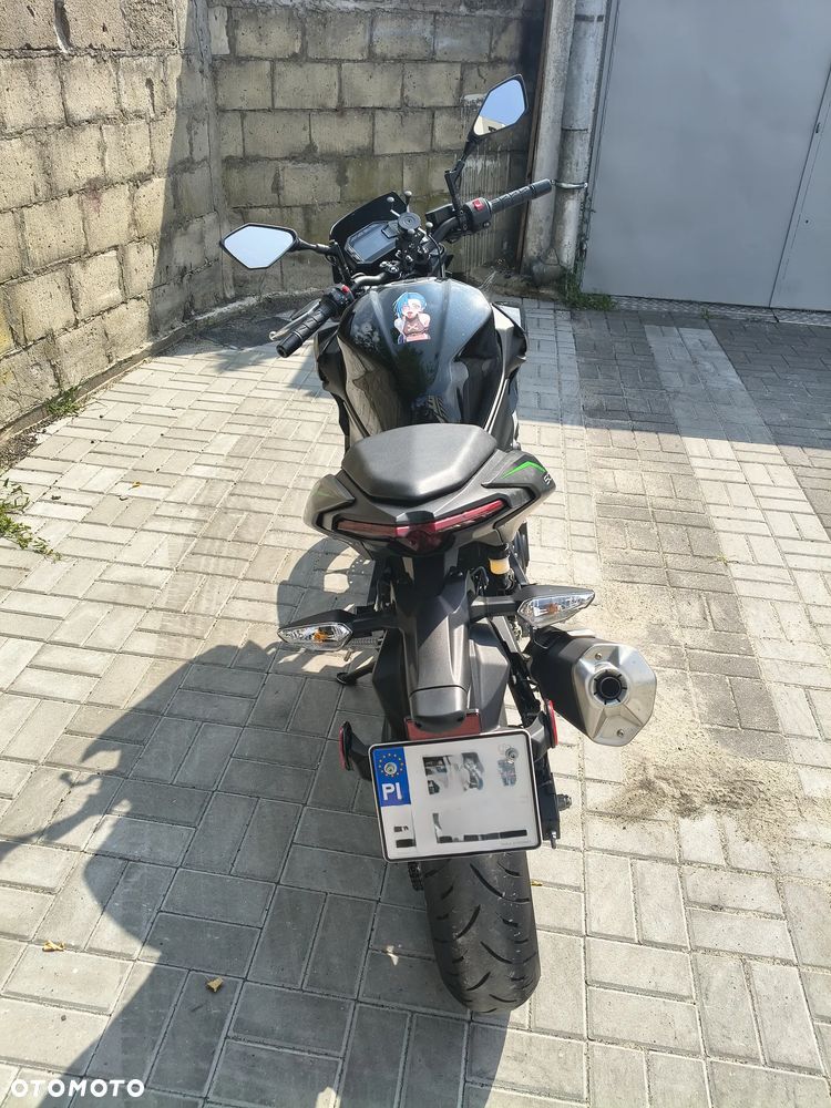 Kawasaki Z - 7
