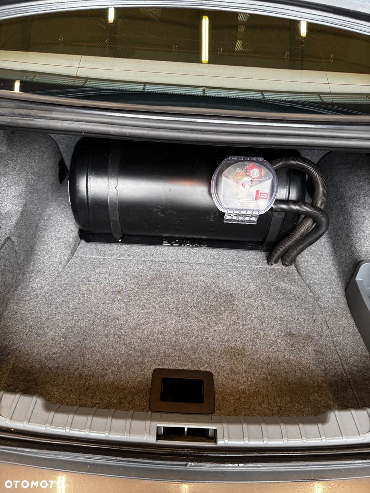 BMW Seria 3 - 24