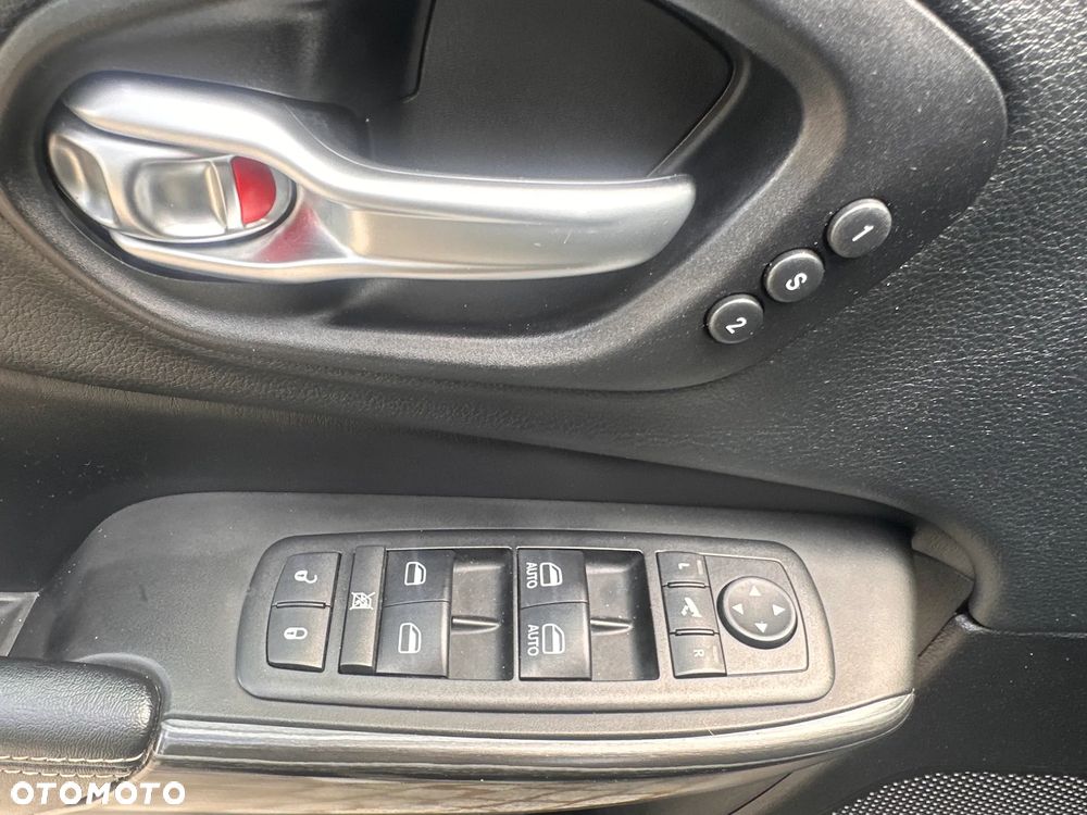 Jeep Cherokee 2.0 Multijet Sport - 18