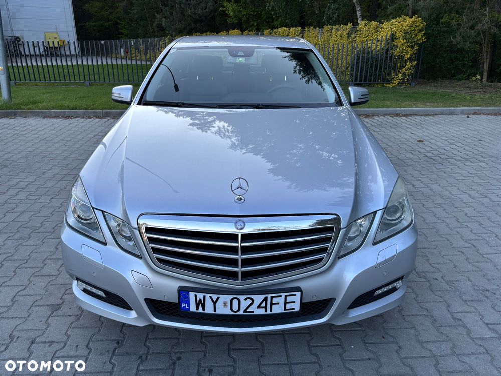 Mercedes-Benz Klasa E - 2