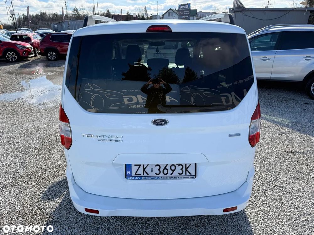 Ford Tourneo Courier 1.0 EcoBoost Trend - 7