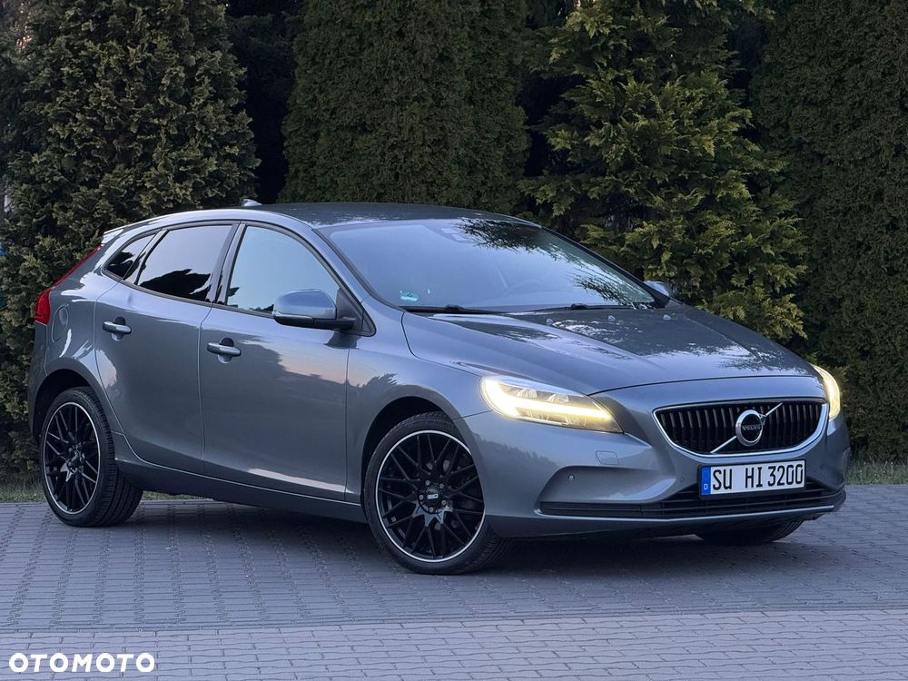 Volvo V40 D2 Drive-E Summum - 4