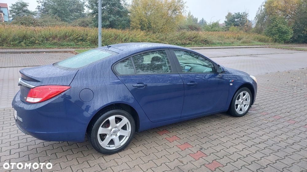 Opel Insignia 2.0 CDTI - 10