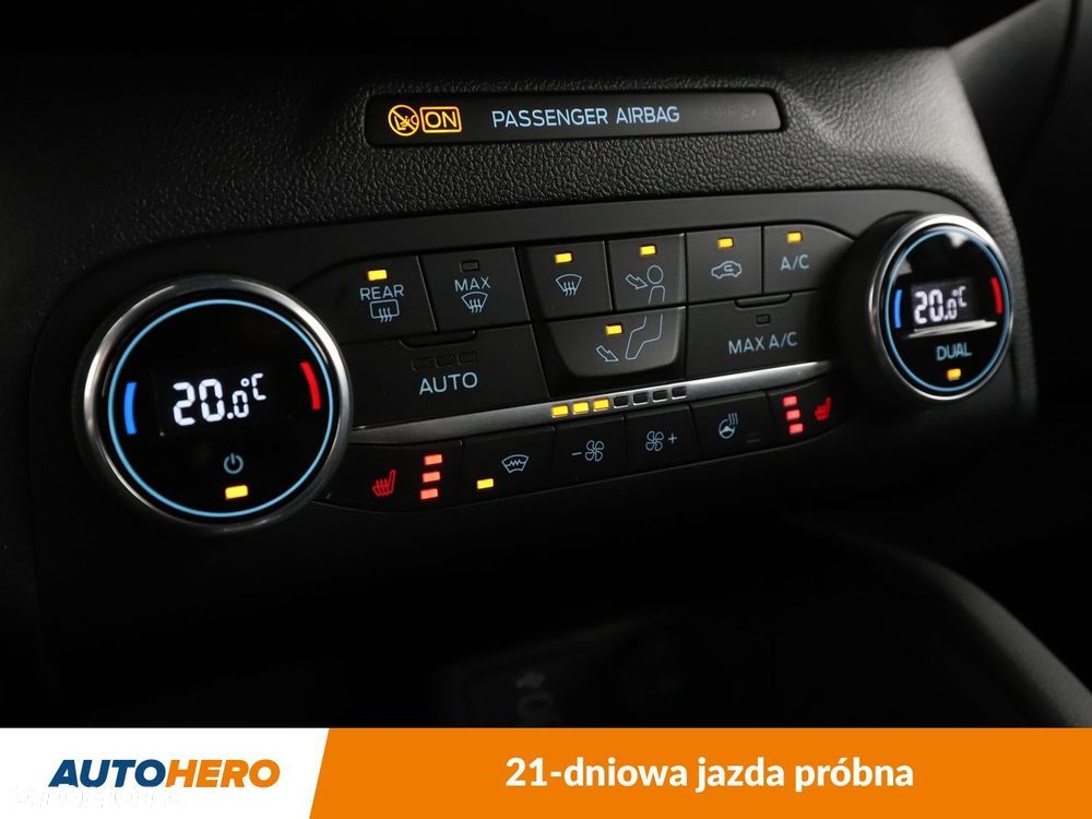 Ford Kuga - 25