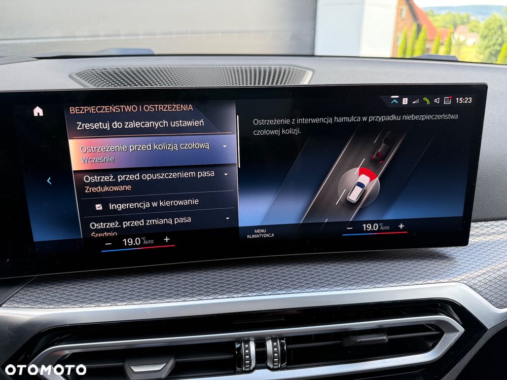 BMW Seria 3 320d xDrive M Sport Shadow sport - 28