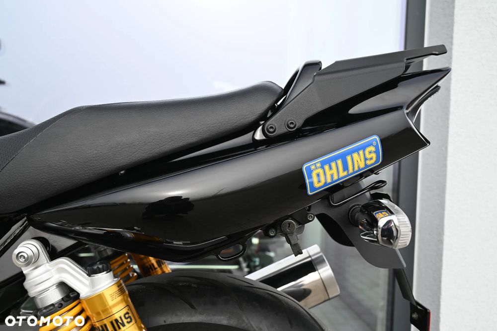 Yamaha XJR - 15