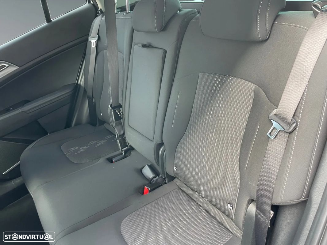 Kia Sportage 1.6 T-GDI Drive - 15
