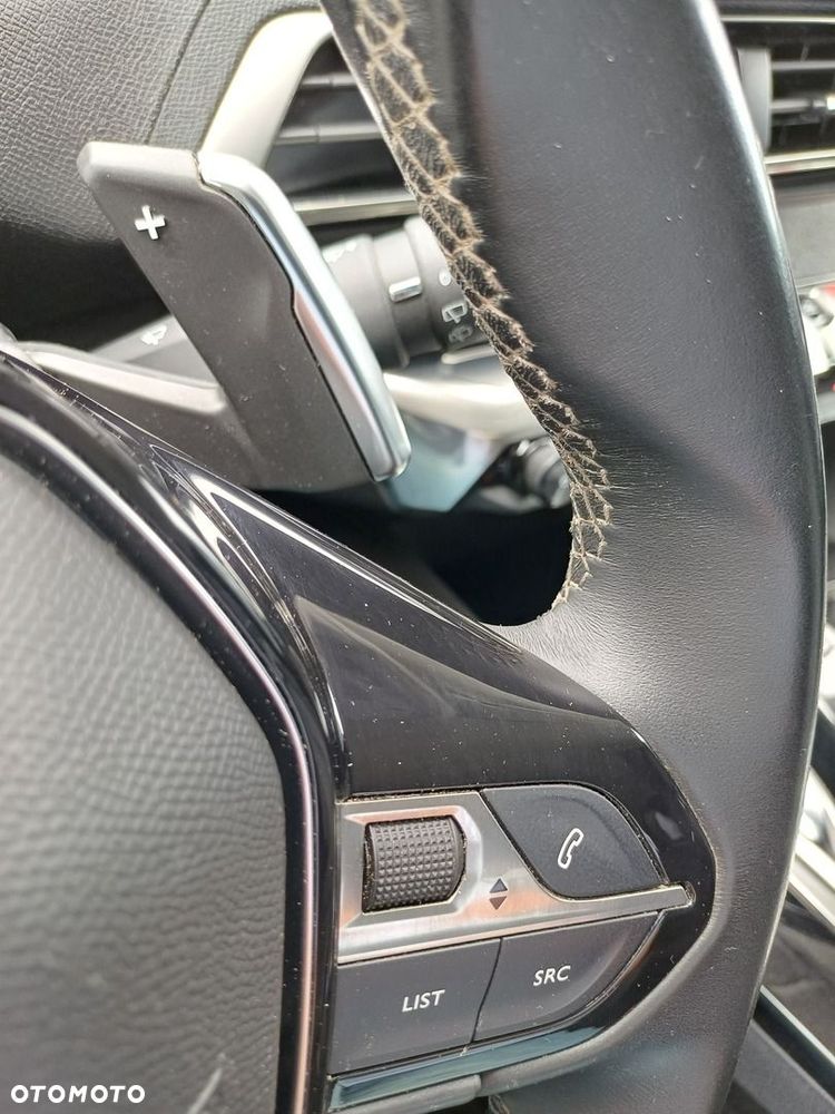Peugeot 3008 - 29