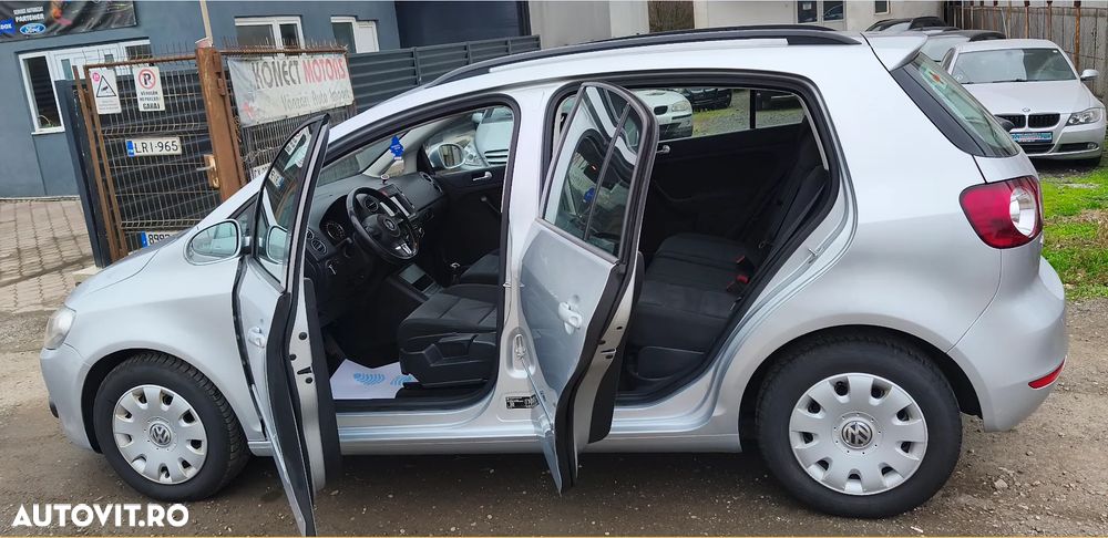 Volkswagen Golf Plus 1.6 TDI DPF Life - 11