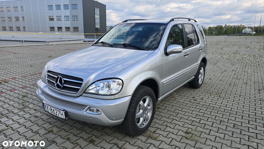 Mercedes-Benz ML 500 - 1