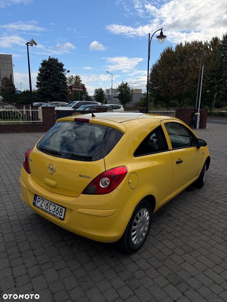 Opel Corsa 1.0 12V Essentia - 8