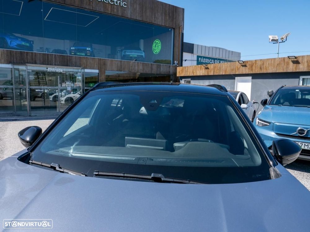 Peugeot e-2008 54 kWh GT - 8