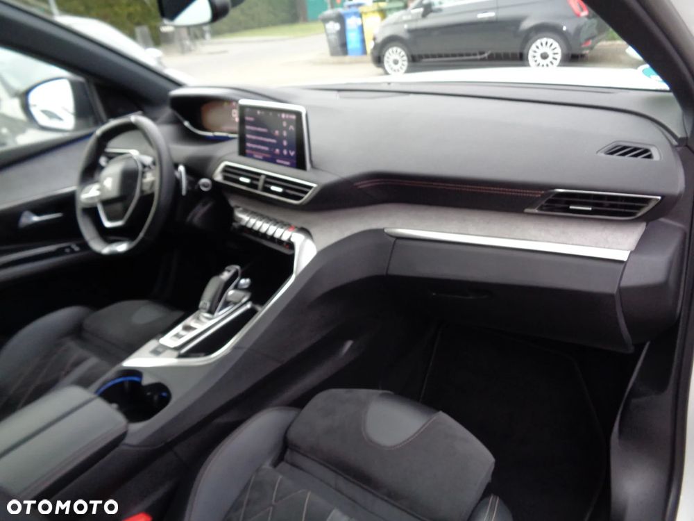 Peugeot 5008 BlueHDi 180 EAT8 GT Pack - 30