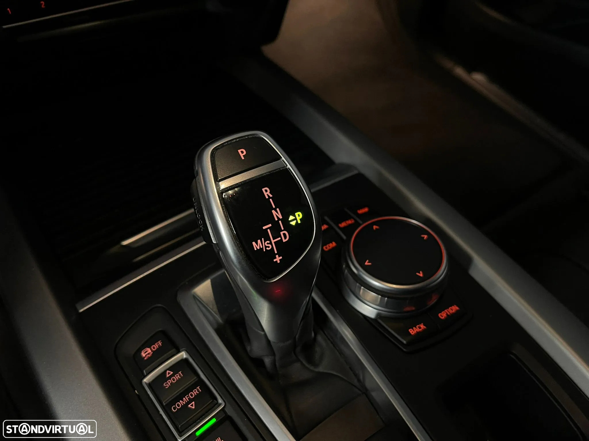 BMW X5 25 d sDrive Comfort 7L - 40