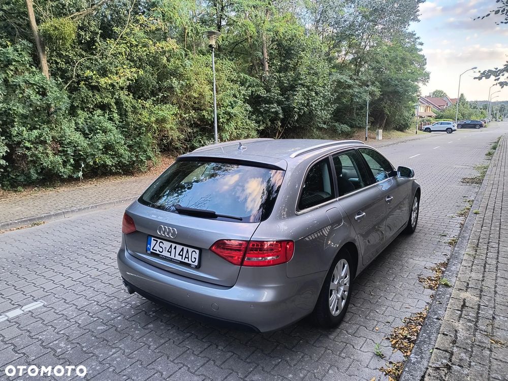 Audi A4 Avant - 5