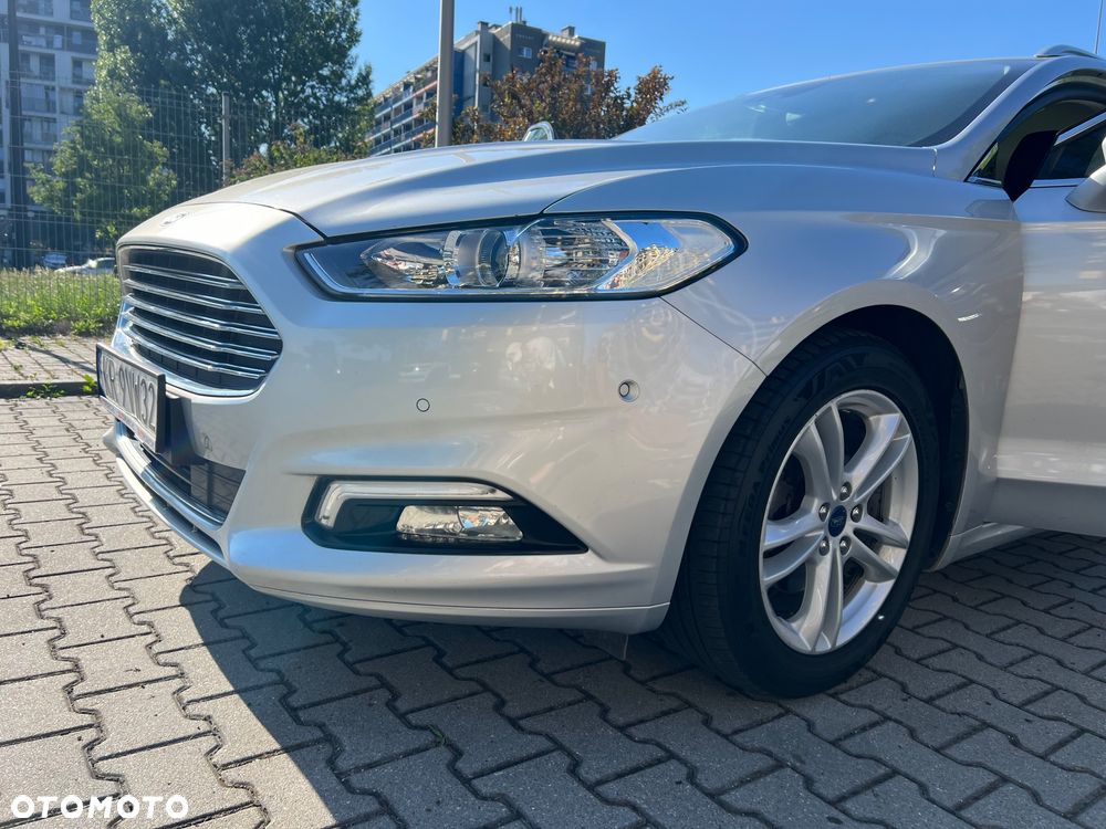 Ford Mondeo 2.0 TDCi STart-Stopp Titanium - 4
