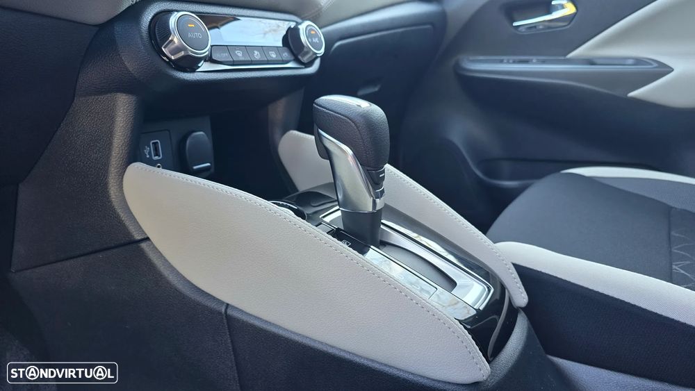 Nissan Micra 1.0 IG-T Tekna CVT - 30