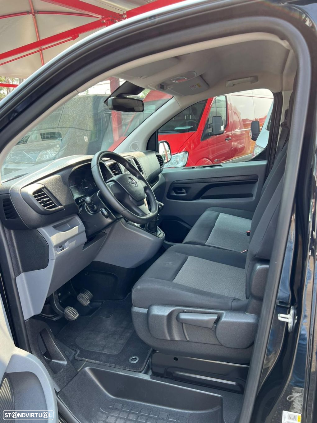 Opel Vivaro 1.5 CDTi L3H1 Essentia - 6