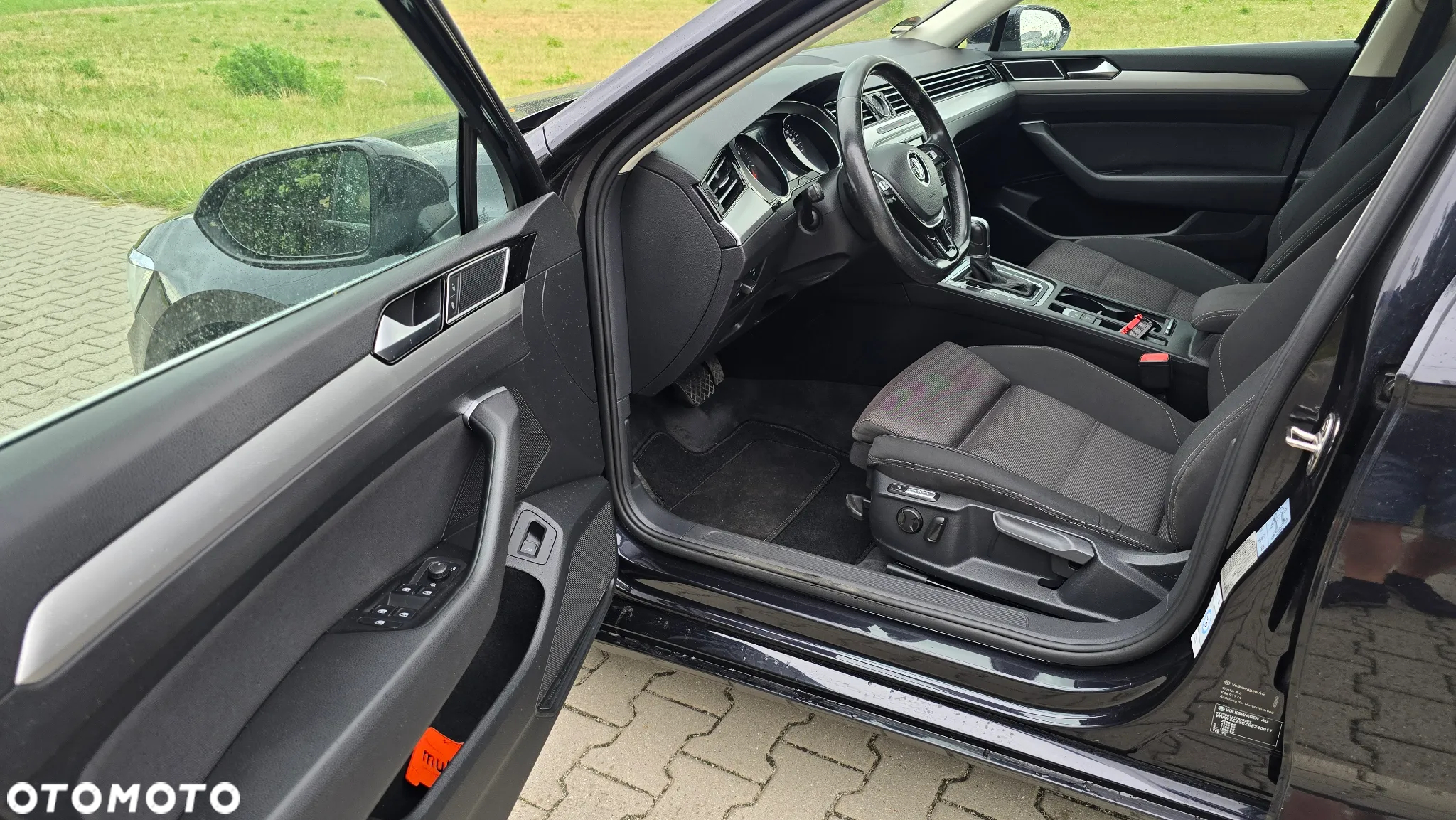 Volkswagen Passat 2.0 TDI BMT Comfortline DSG - 5