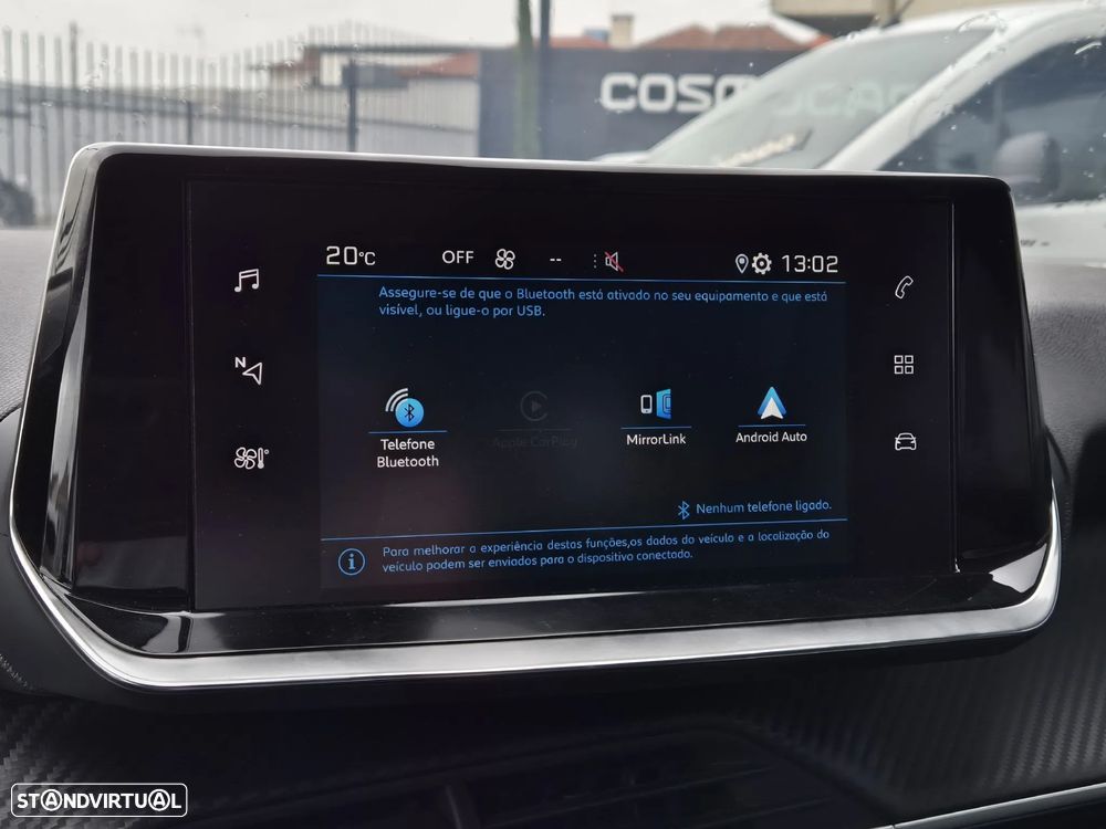 Peugeot 2008 1.2 PureTech Allure EAT8 - 4