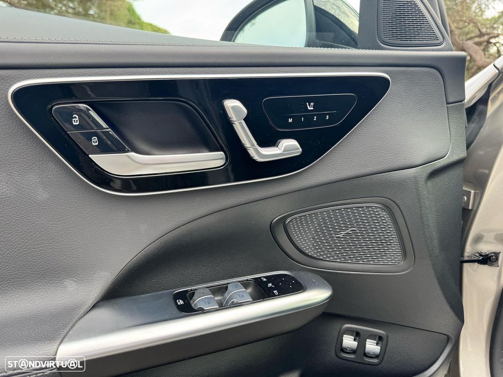 Mercedes-Benz C 300 e T 9G-TRONIC AMG Line - 10