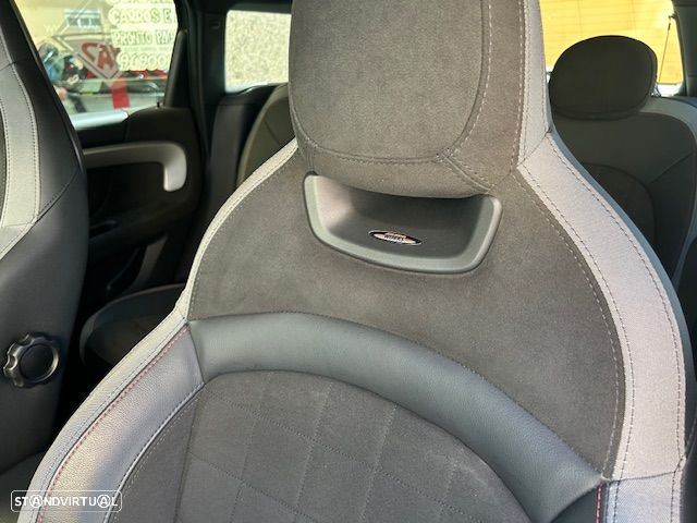 MINI Countryman Cooper SE Premium P. JCW Auto - 40