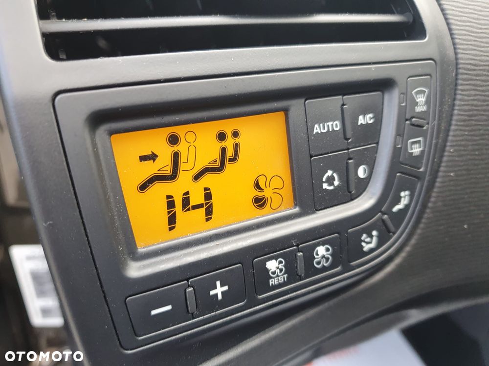 Citroën C4 Picasso 2.0 HDi Exclusive MCP - 14