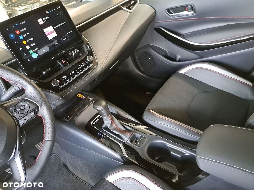 Toyota Corolla 2.0 Hybrid GR Sport - 31