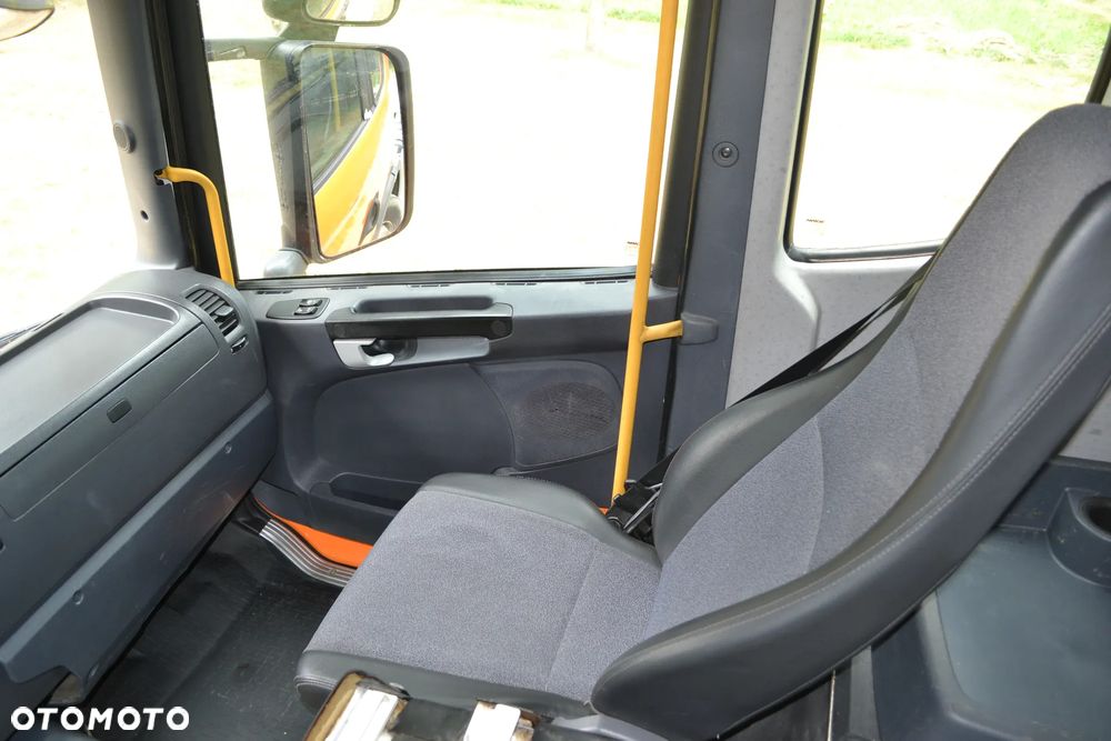 Scania P 320 TRZECIA OŚ SKRĘTNA RAMA dł. 5.3 m KLIMATYZACJA - 15