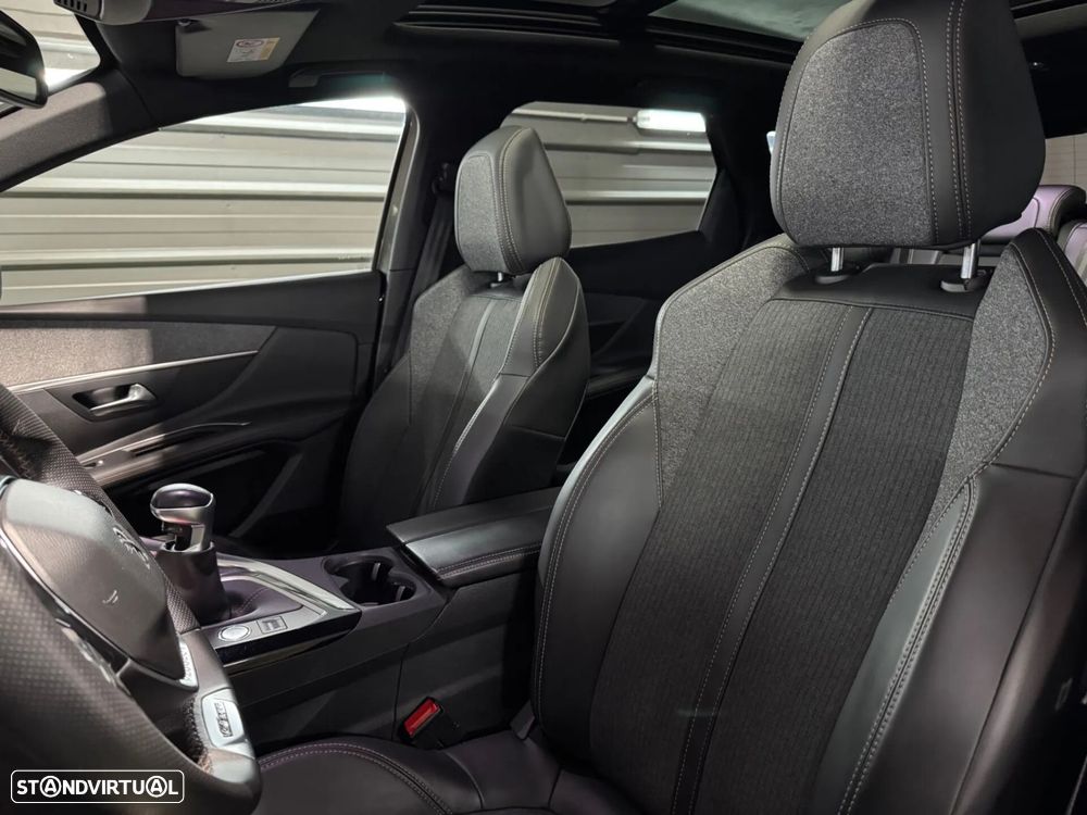 Peugeot 3008 1.2 PureTech GT - 16