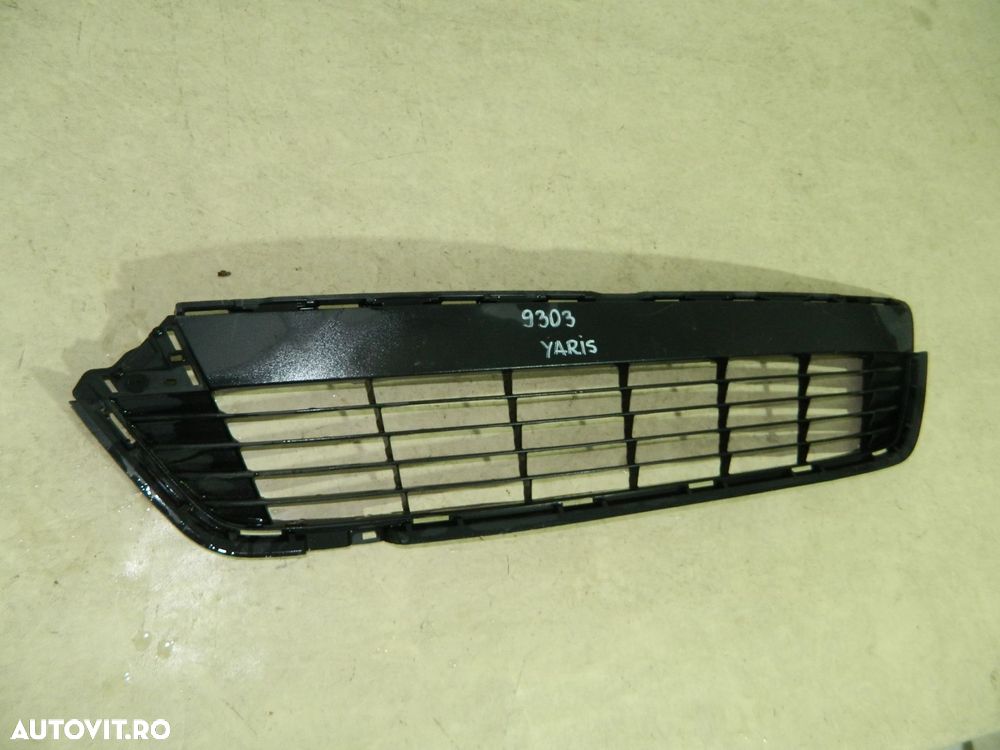 Grila intre proiectare Toyota Yaris, 10-12, 93112-0D210 - 7