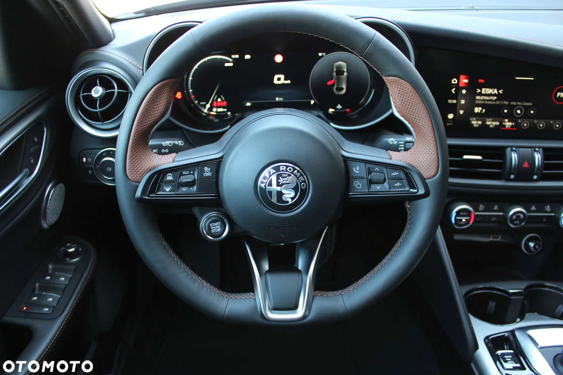 Alfa Romeo Giulia 2.0 Turbo Intensa Q4 - 12