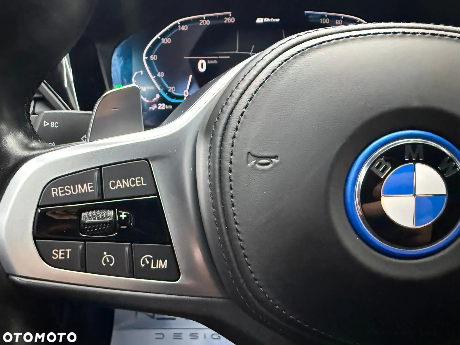 BMW Seria 3 330e xDrive M Sport sport - 18