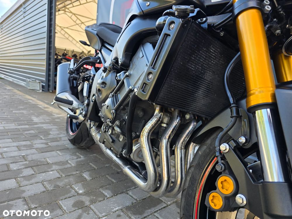 Yamaha FZ8 - 29