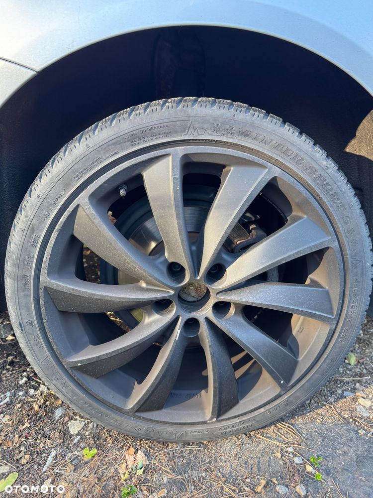 Volkswagen Passat - 17
