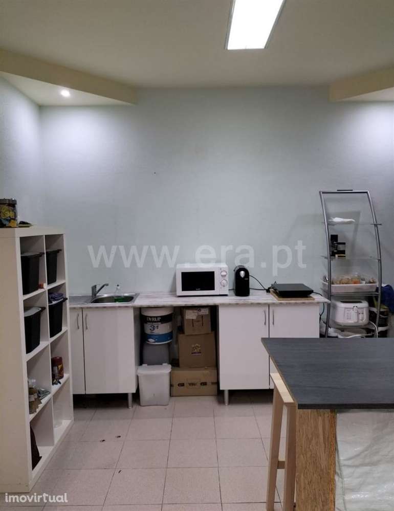 Loja com a área de 69m2. Pinhal Novo - Grande imagem: 5/11