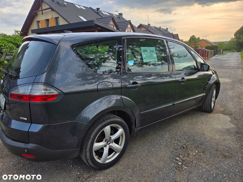 Ford S-Max 2.0 TDCi DPF Titanium - 12