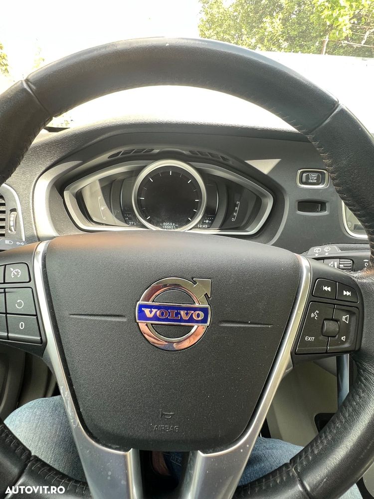 Volvo V40 D4 Geartronic Ocean Race - 1