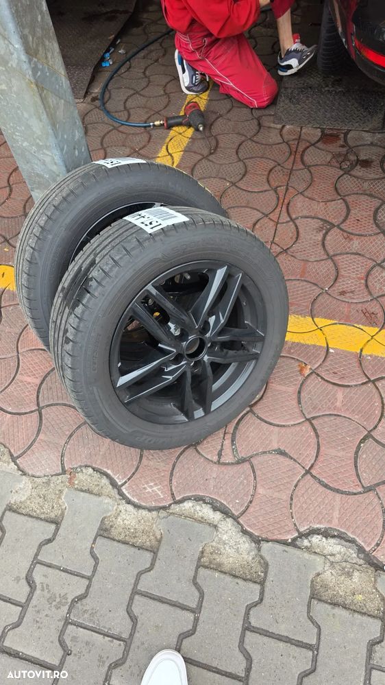 Volkswagen Jetta - 13