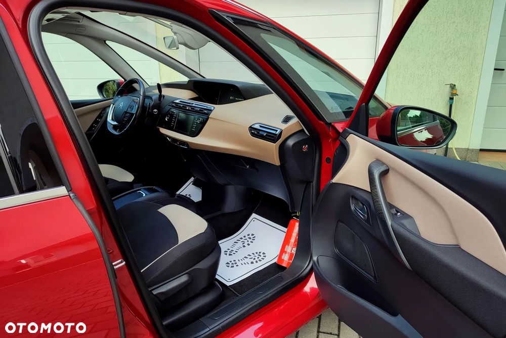 Citroën C4 Picasso 1.6 e-HDi Exclusive ETG6 - 33