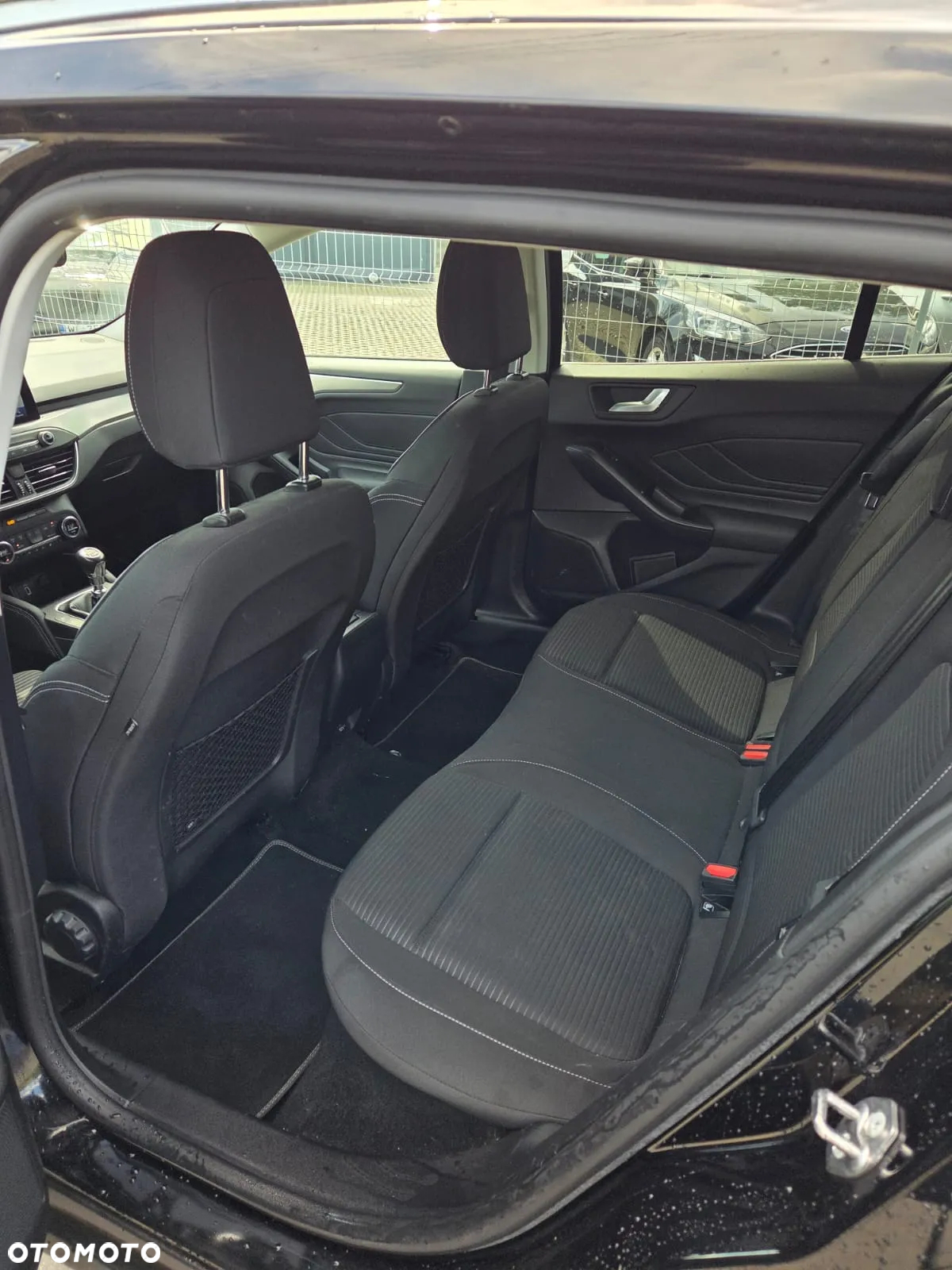 Ford Focus 1.0 EcoBoost Hybrid TITANIUM X - 7