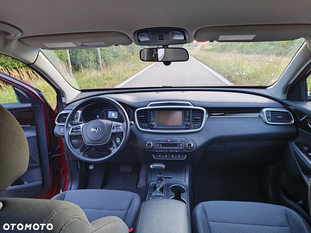 Kia Sorento - 16