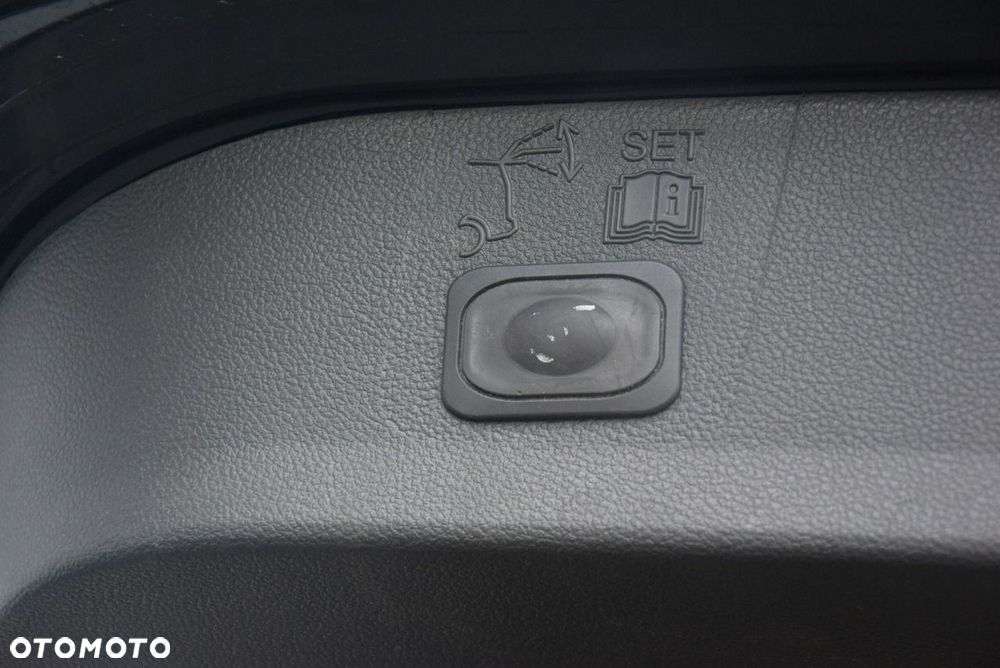 Ford Kuga 2.0 TDCi 4x4 Individual - 26