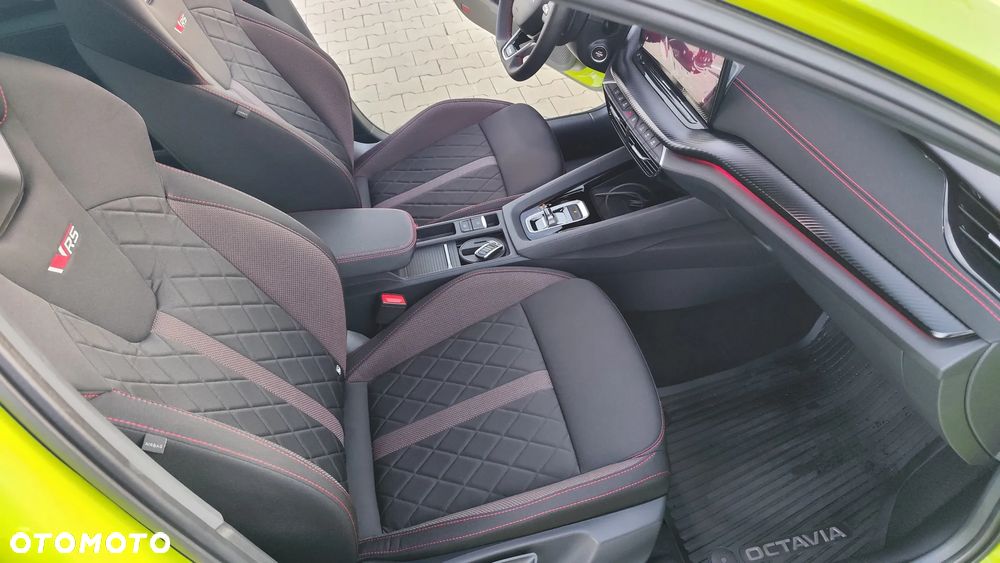 Skoda Octavia 2.0 TSI RS DSG - 21