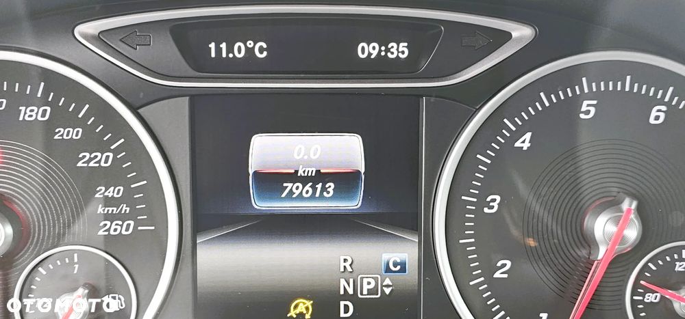 Mercedes-Benz Klasa A 180 7G-DCT - 12