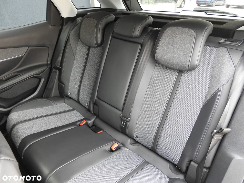 Peugeot 3008 BlueHDi 120 EAT6 Stop & Start Allure - 7