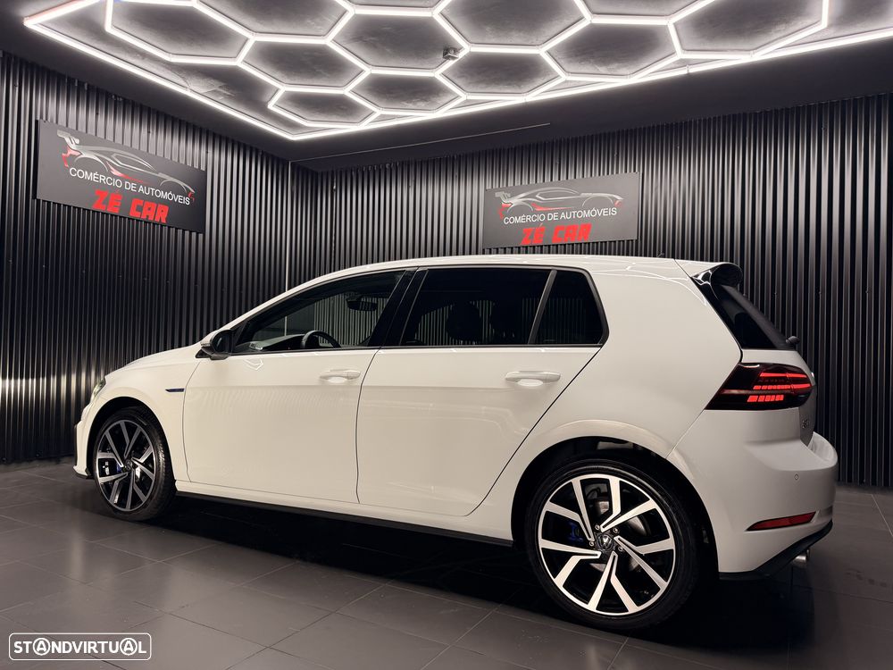 VW Golf - 9