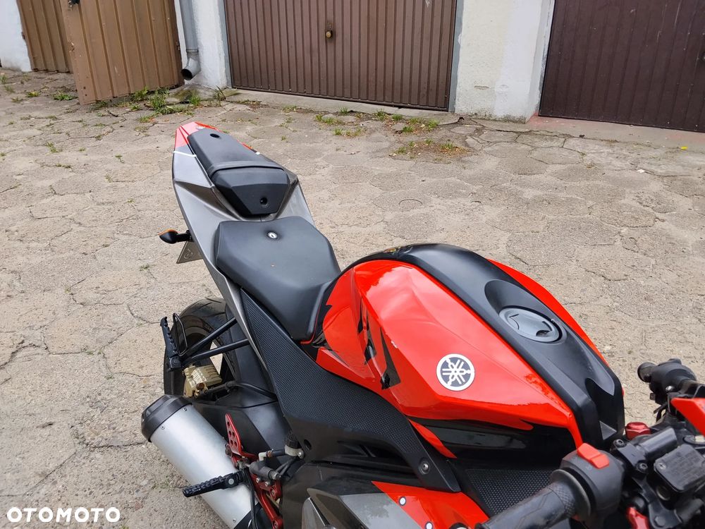 Yamaha YFZ - 9