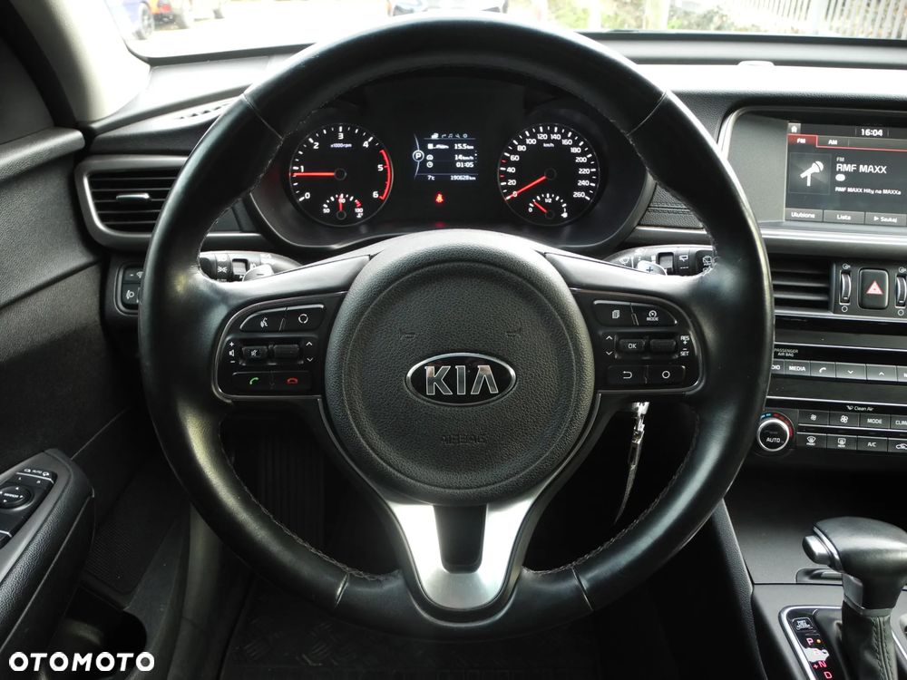 Kia Optima - 7